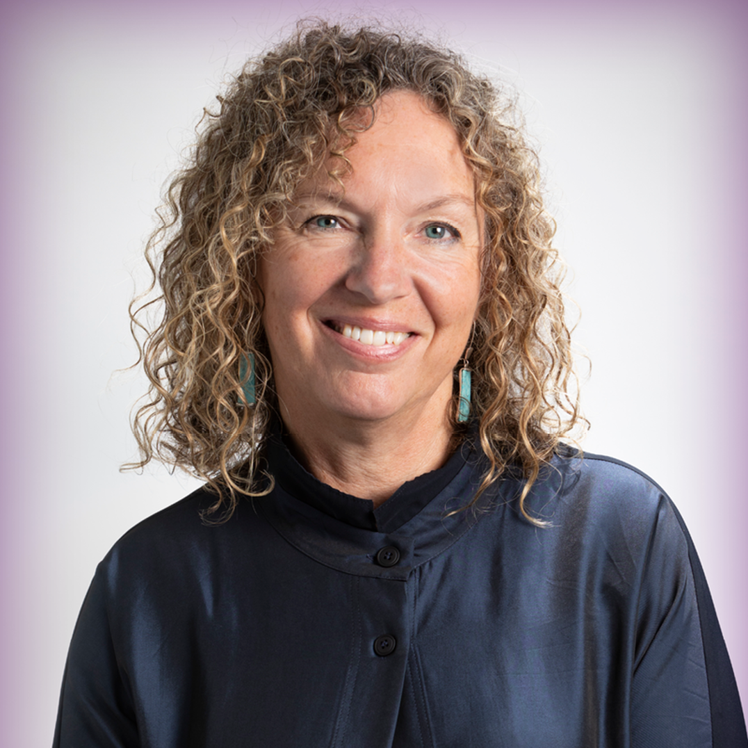 Photo of Sarah Davies AM